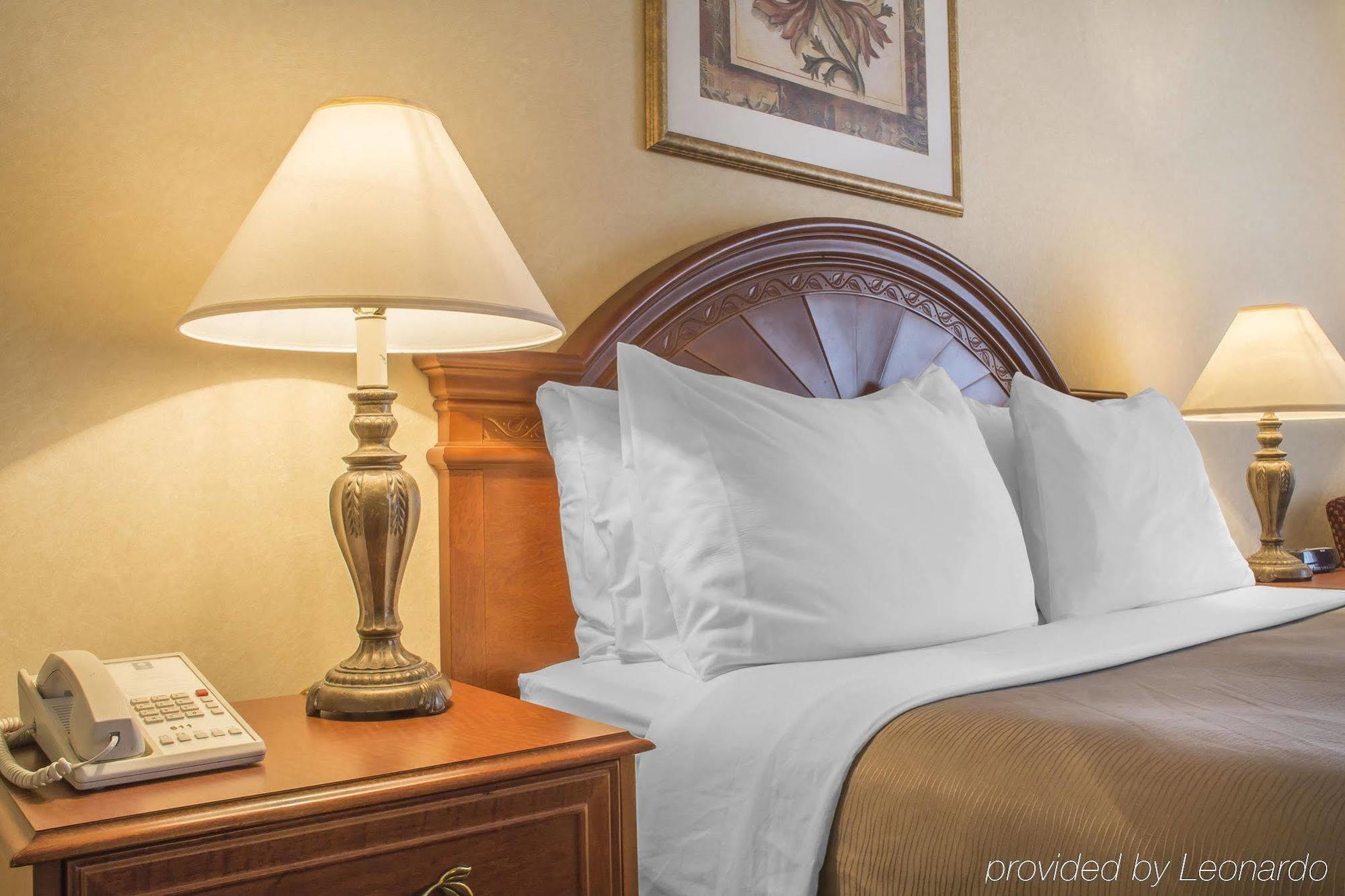 Comfort Inn Fallsview Niagara Falls Ngoại thất bức ảnh